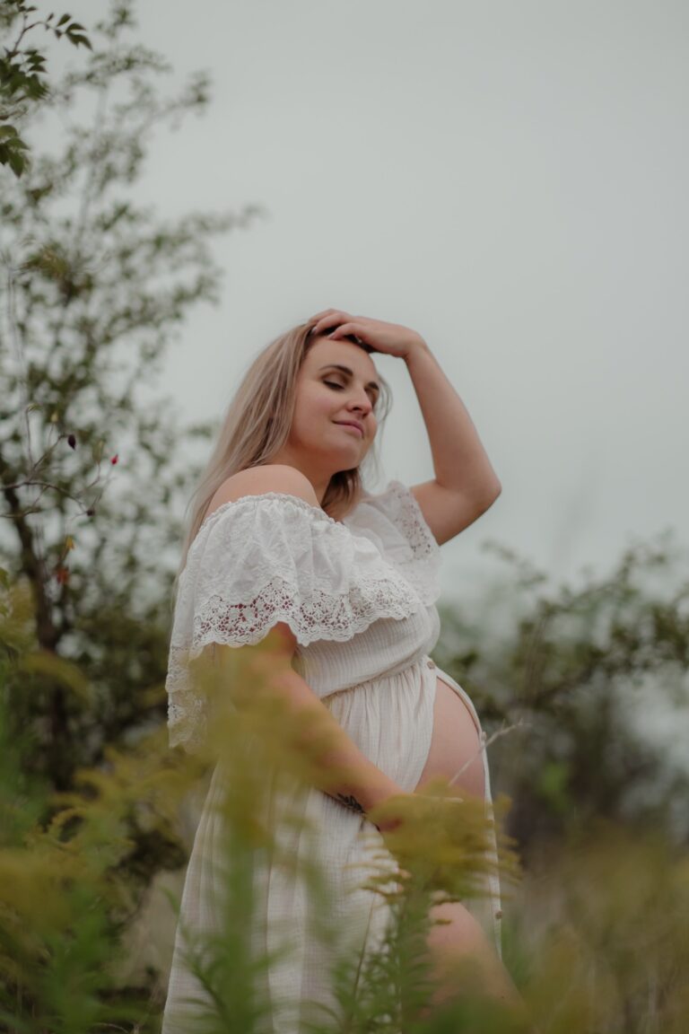 těhotenské focení praha v přírodě