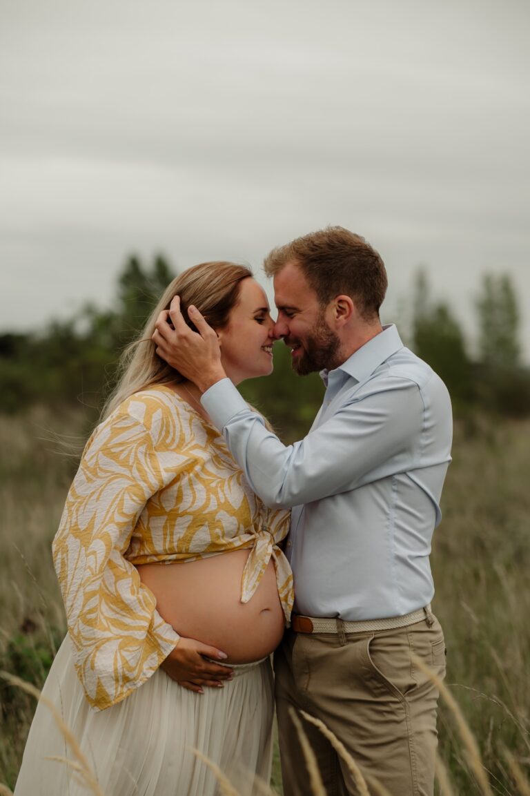 těhotenské focení praha v přírodě